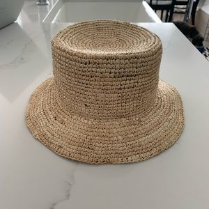Raffia bucket hat